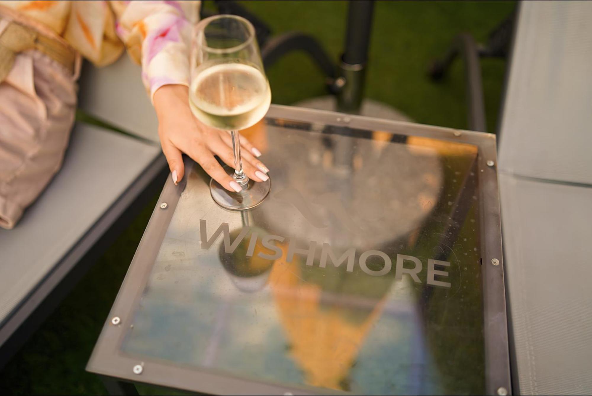 Guest House Wishmore サパレヴァ・バニャ エクステリア 写真
